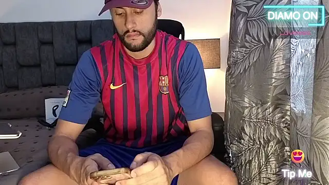 Thomas redcol online show from 10-26-25, 04:24