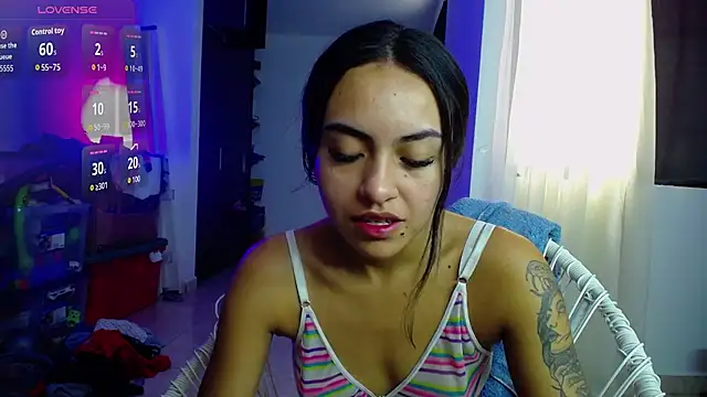 Snapshot of Leslie_Bussh_ chatting on 07-11-26, 03:04 Leslie Bussh online show from 07-11-26, 03:04