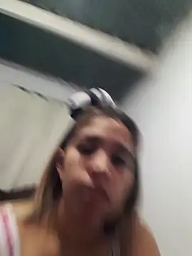 Snapshot of AngelitaSexyCam chatting on 11-01-25, 01:29 AngelitaSexyCam online show from 11-01-25, 01:29