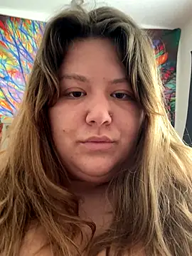 Snapshot of amberlynntun chatting on 09-11-25, 08:20 amberlynntun online show from 09-11-25, 08:20