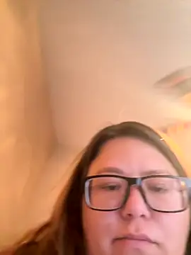 Snapshot of amberlynntun chatting on 11-10-25, 07:02 amberlynntun online show from 11-10-25, 07:02