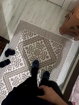 LAZ3R1 online show from 11-18-25, 10:25