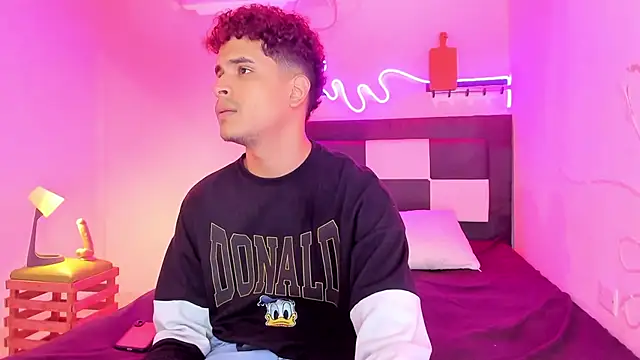 Lucky boys  X online show from 10-24-25, 12:34