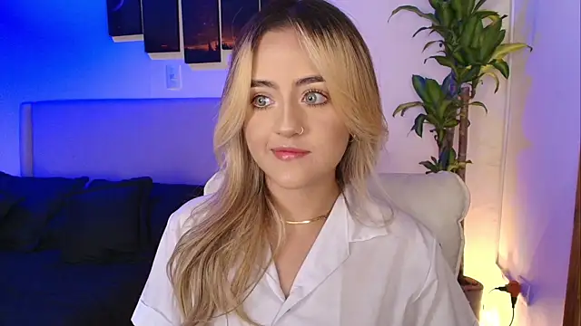 MaryMoon  online show from 11-15-25, 02:42