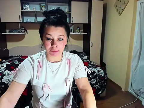 Soffy Skye online show from 03-05-26, 06:31