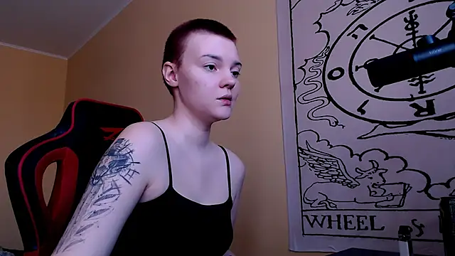 KrisNeal online show from 02-09-26, 08:51