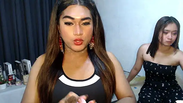 Elysia Fox online show from 03-06-26, 06:32