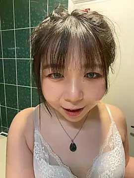 Snapshot of piffydream chatting on 05-11-26, 02:45 piffydream online show from 05-11-26, 02:45