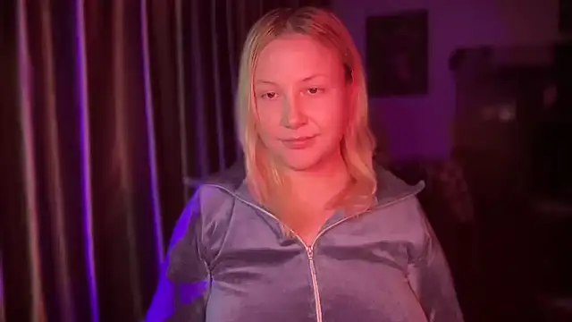 Snapshot of BikiHellena chatting on 02-02-26, 05:22 BikiHellena online show from 02-02-26, 05:22