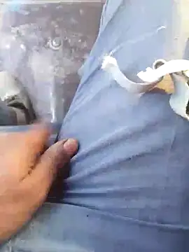 Snapshot of haryanaboypanipat12 chatting on 04-10-26, 12:43 haryanaboypanipat12 online show from 04-10-26, 12:43