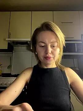 MartaLuna  online show from 01-12-26, 07:19