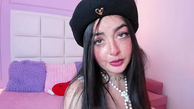 Ashleypetit online show from 07-22-26, 01:58
