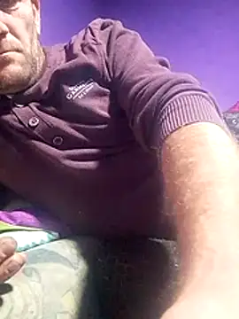 dani0069 online show from 10-01-25, 05:08