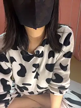 yunmeng000 online show from 11-06-25, 01:12