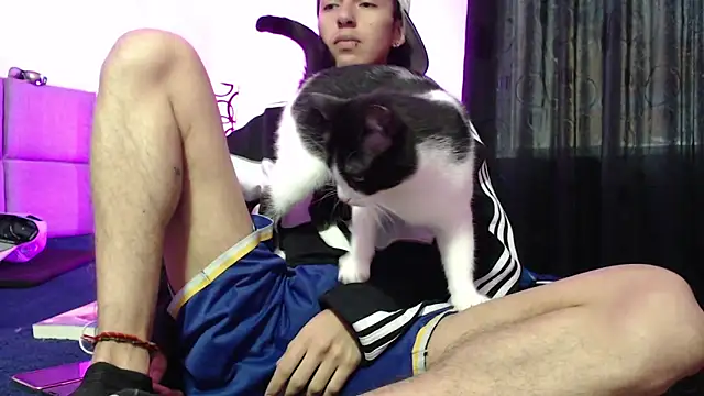 NaytonFreeman online show from 11-21-25, 11:31