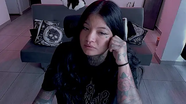 Unatatuada online show from 03-05-26, 05:31