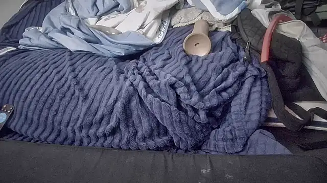 jasoncali305 online show from 11-03-25, 08:15