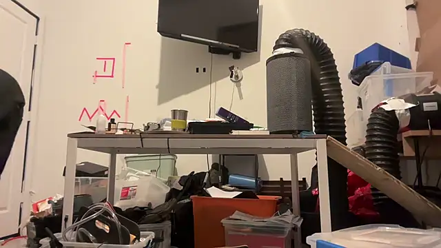 jasoncali305 online show from 04-09-26, 07:14