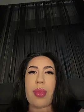 Snapshot of Andrestarr chatting on 06-16-26, 07:49 Andrestarr online show from 06-16-26, 07:49