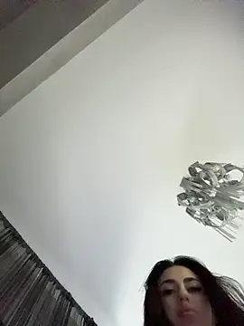 Snapshot of Andrestarr chatting on 06-22-26, 05:21 Andrestarr online show from 06-22-26, 05:21