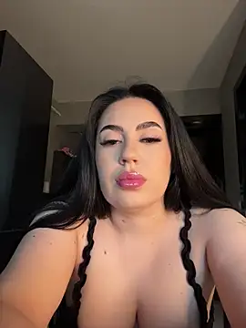 Snapshot of Andrestarr chatting on 07-05-26, 05:31 Andrestarr online show from 07-05-26, 05:31