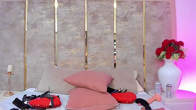 AishaValcazar online show from 02-03-26, 06:40