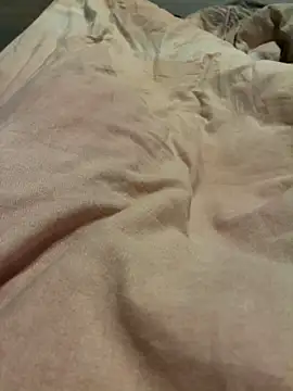 Snapshot of samantaatw chatting on 10-25-25, 10:04 samantaatw online show from 10-25-25, 10:04