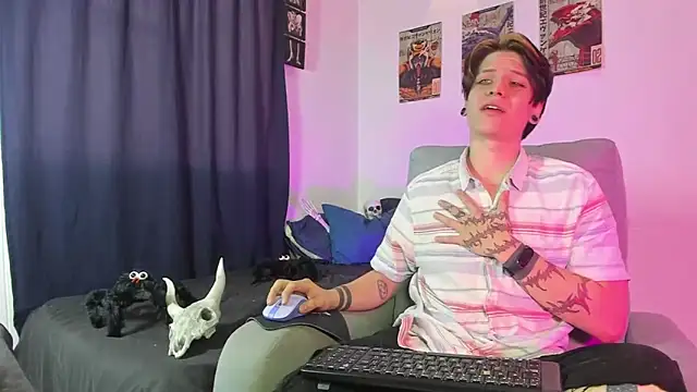 Jerry Cole online show from 10-28-25, 06:43