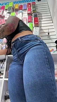 hillary joness online show from 02-04-26, 03:07