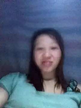 Snapshot of bonnie-00 chatting on 05-01-26, 04:11 bonnie-00 online show from 05-01-26, 04:11
