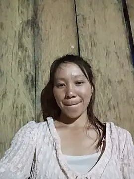 Snapshot of bonnie-00 chatting on 05-24-26, 12:10 bonnie-00 online show from 05-24-26, 12:10