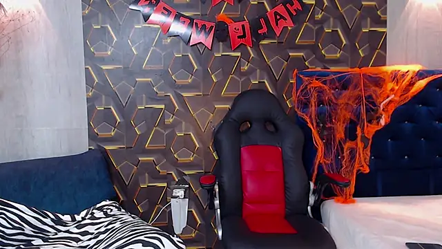 fire drako  online show from 11-04-25, 03:33