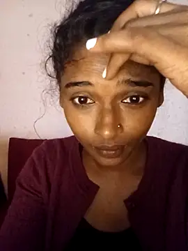 Alexia holbert online show from 04-30-26, 04:24