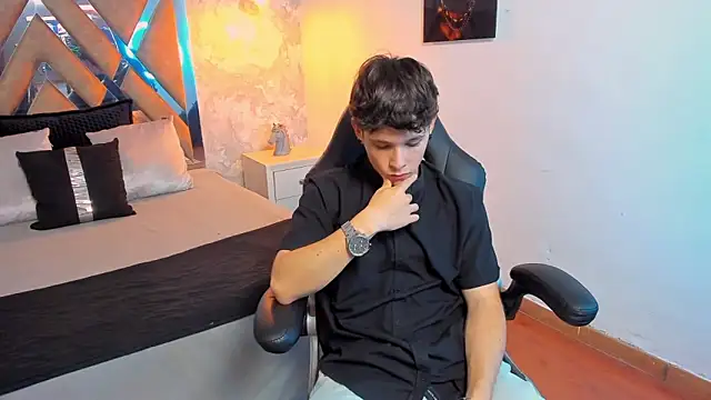 kraven lust online show from 10-25-25, 03:47