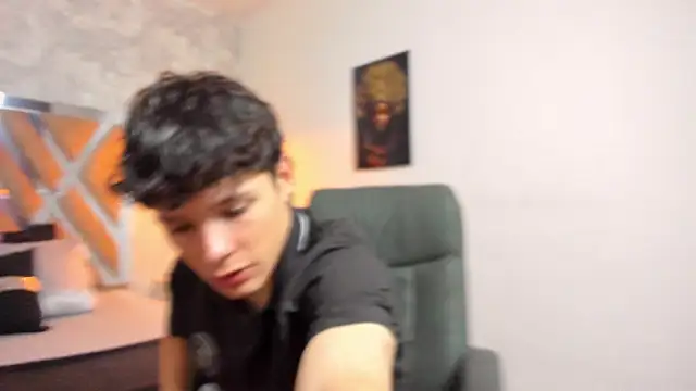 Snapshot of kraven_lust chatting on 02-06-26, 03:00 kraven lust online show from 02-06-26, 03:00