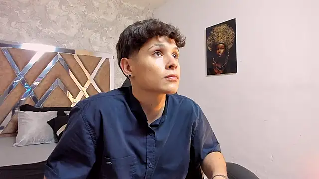 Snapshot of kraven_lust chatting on 02-13-26, 03:02 kraven lust online show from 02-13-26, 03:02