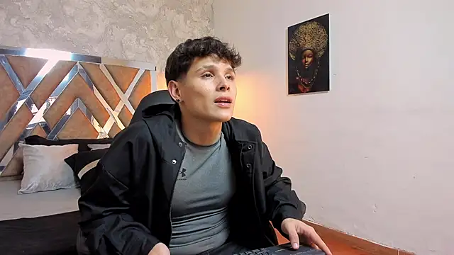 Snapshot of kraven_lust chatting on 02-14-26, 03:03 kraven lust online show from 02-14-26, 03:03