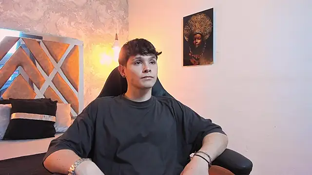 Snapshot of kraven_lust chatting on 03-01-26, 03:08 kraven lust online show from 03-01-26, 03:08