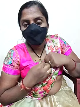 Snapshot of Sowjanya-telugu chatting on 02-11-26, 08:25 Sowjanya-telugu online show from 02-11-26, 08:25