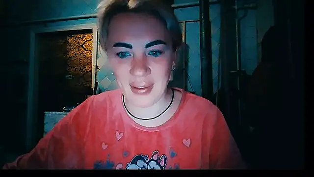 EmmaCat  online show from 01-09-26, 02:58