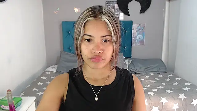 mia sexgirl online show from 04-14-26, 12:22