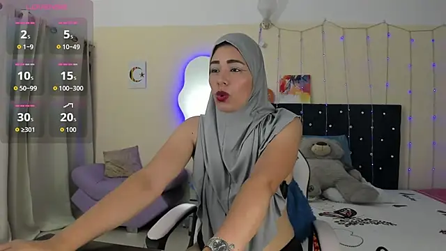 Snapshot of ShanaJamil chatting on 05-15-26, 12:12 ShanaJamil online show from 05-15-26, 12:12