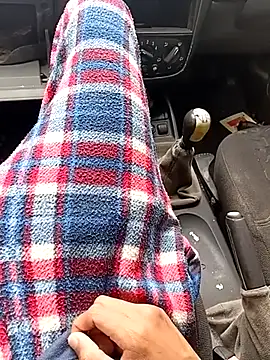 Snapshot of IssuedEcho chatting on 03-01-26, 03:03 IssuedEcho online show from 03-01-26, 03:03