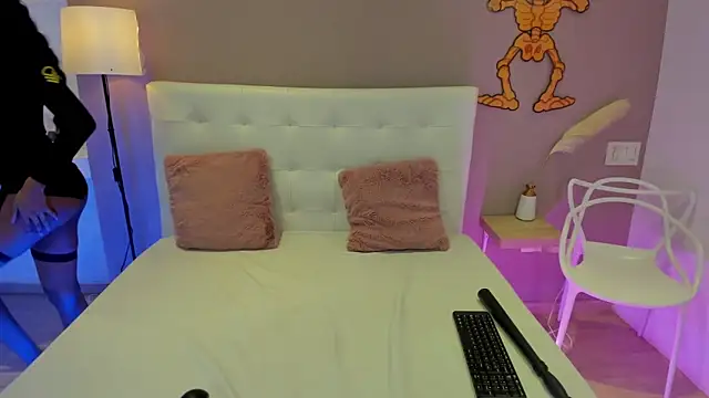 Snapshot of AlayshaJohnson chatting on 10-31-25, 09:16 AlayshaJohnson online show from 10-31-25, 09:16