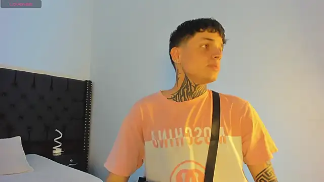 Declan-Fox online show from 11-02-25, 05:10