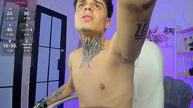 Declan-Fox online show from 11-08-25, 04:34