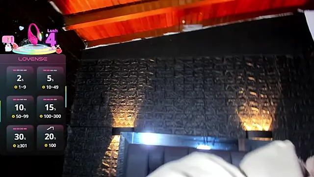 Victoriaa Zans online show from 11-22-25, 10:36