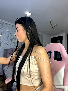 Snapshot of Isabella_Montoya chatting on 09-17-25, 03:14 Isabella Montoya online show from 09-17-25, 03:14