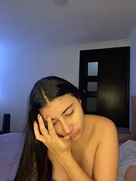 Snapshot of Isabella_Montoya chatting on 10-12-25, 03:22 Isabella Montoya online show from 10-12-25, 03:22