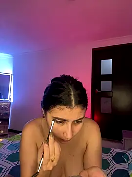 Snapshot of Isabella_Montoya chatting on 10-16-25, 04:19 Isabella Montoya online show from 10-16-25, 04:19